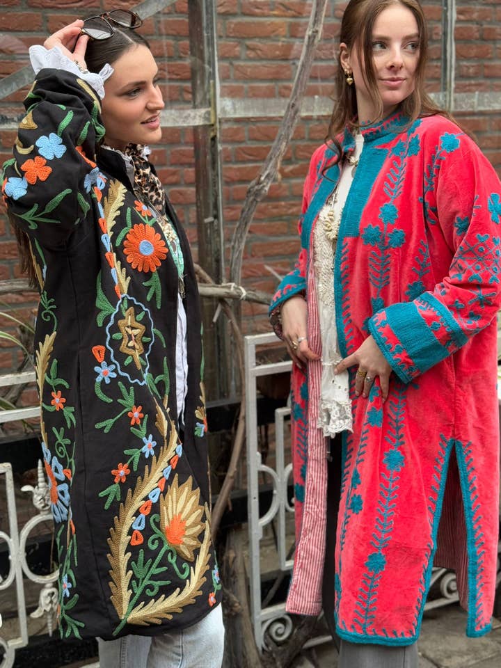 ToutVintage – wholesale Kimono - Dam – Lång sammet broderi kappa