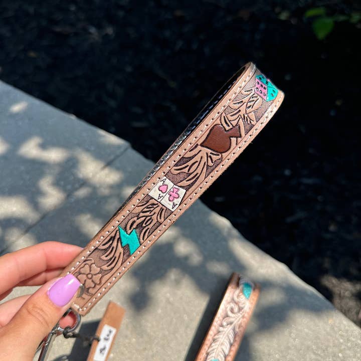 BDN Boutique - Wholesale Keychain – Women's - Tooled Leather Keychain3