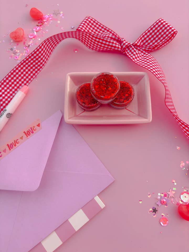 Rode Glittersprankel Haar Glitter voor wholesale door Evie Pearl Handmade LLC