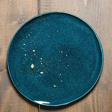 Large flat plate and artisanal dessert tropical green for wholesale by Claycraft