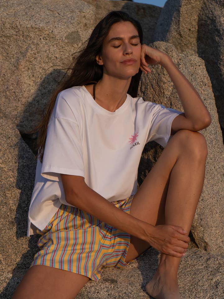 Camiseta Soleil para venta al por mayor de MindTraveler
