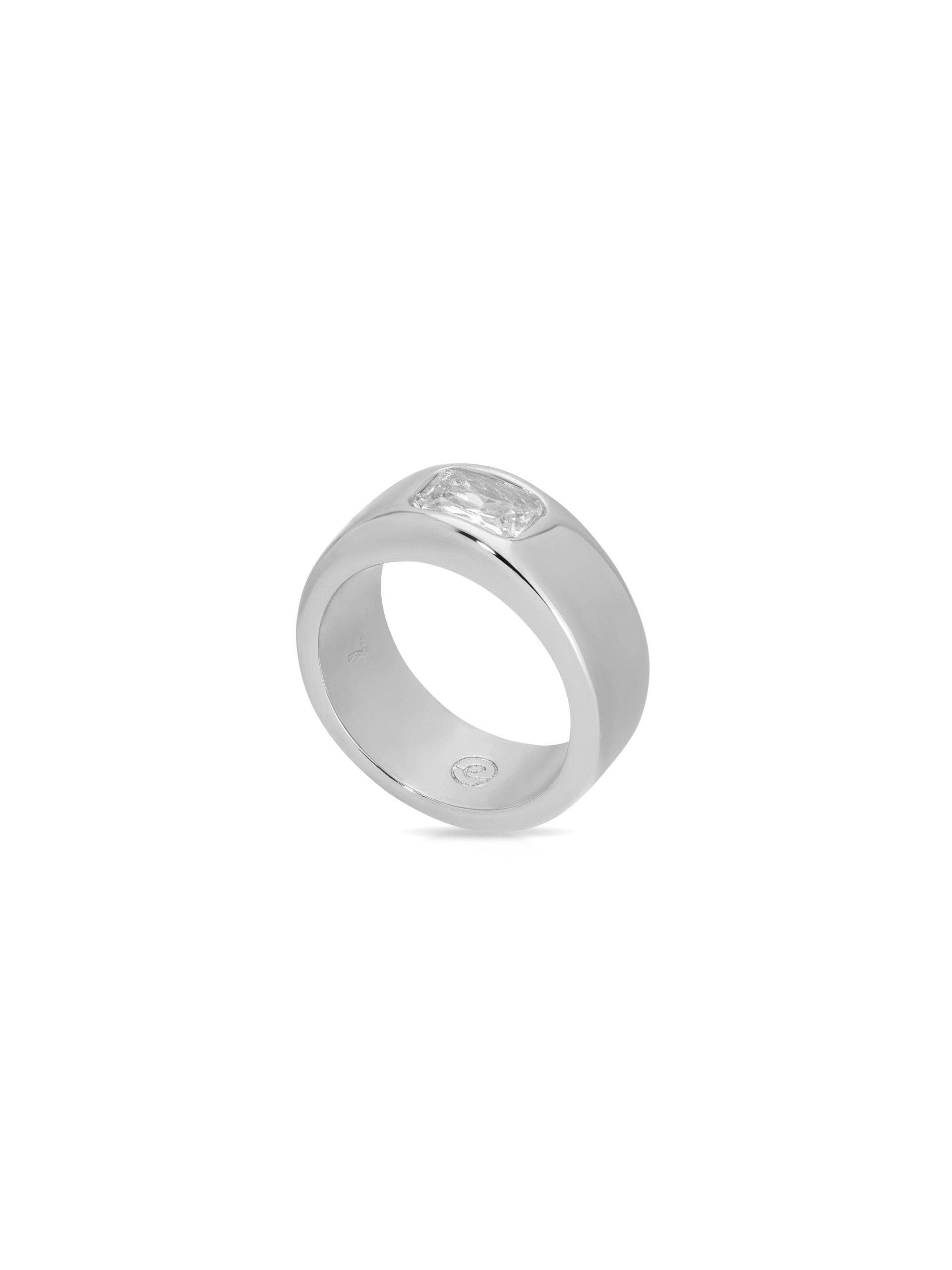 Ettika - Wholesale Single Stone/Solitaire Ring - Emerald Cut Treasure Ring6