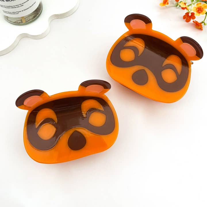 Masked Raccoon Acetate Hair Claw β Creative Animal Design for wholesale by mildstyles