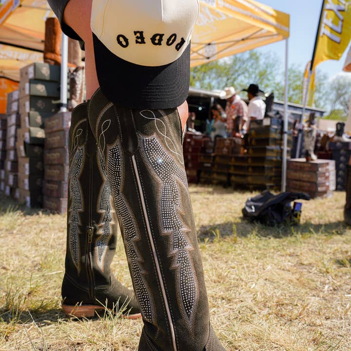 Summer Tees - Wholesale Trucker Hat - Women's - RODEO - UPSIDE DOWN CANVAS CAP1