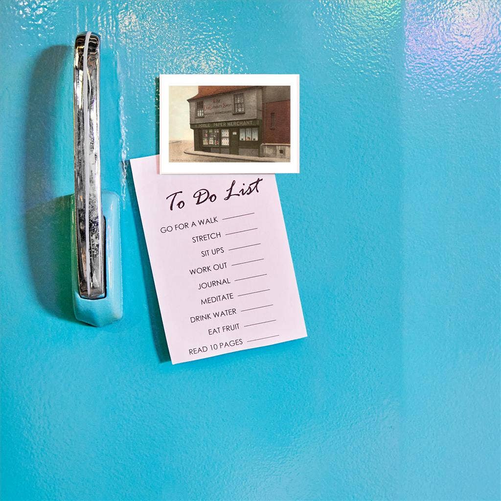 Found Image Press – wholesale Magnet – Magnet EN-06 Old Curiosity Shop, London, England1