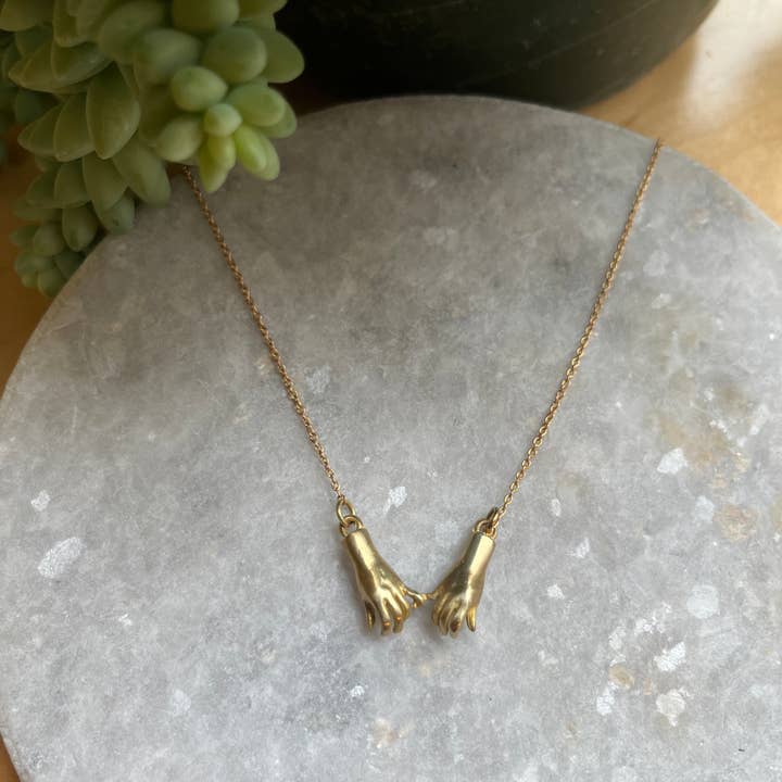 Modern Madini - Wholesale Pendant/Charm Necklace - Pinky swear necklace