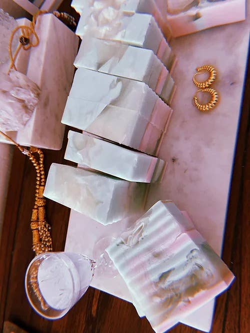 Virgo for wholesale by Et Toi Soap