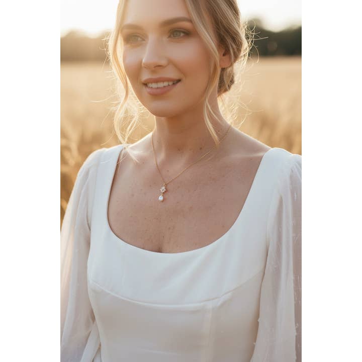 L'atelier du 6 - Wholesale Y-Neck/Lariat Necklace - Golden necklace with zircon and white pearly drops.3