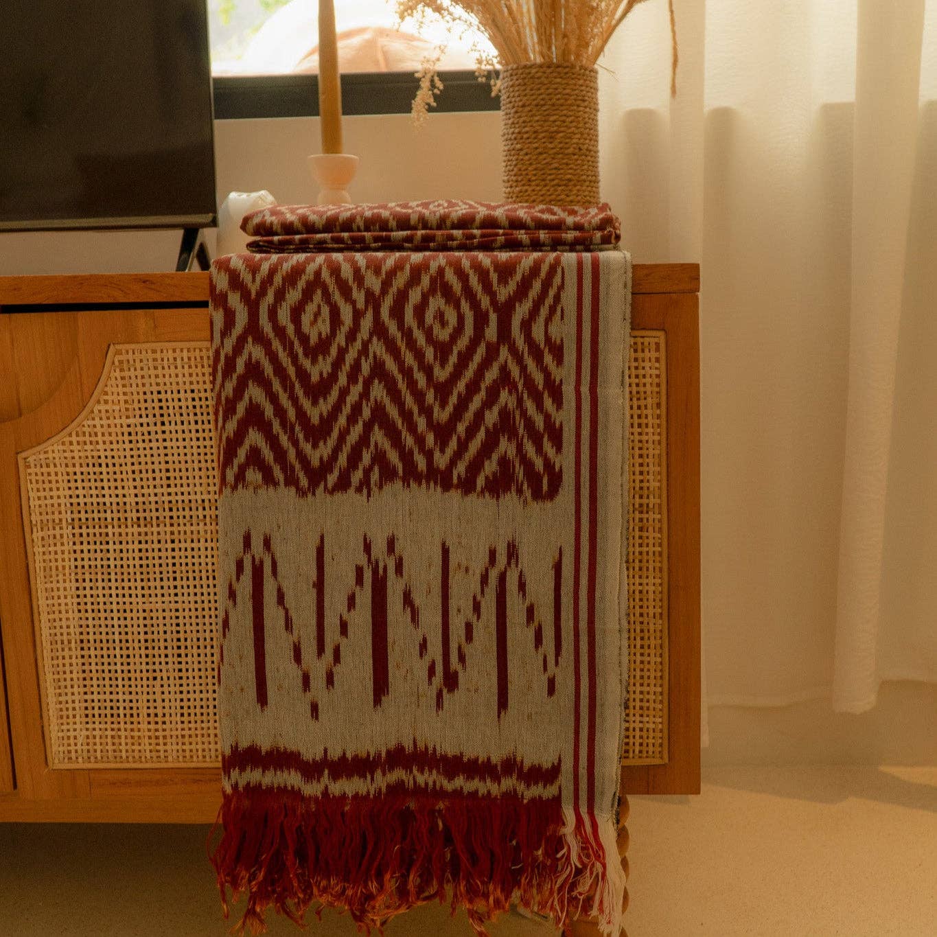 Kayu&Co. - Wholesale Throw blanket - Terracotta Dawn Handloom Blanket2