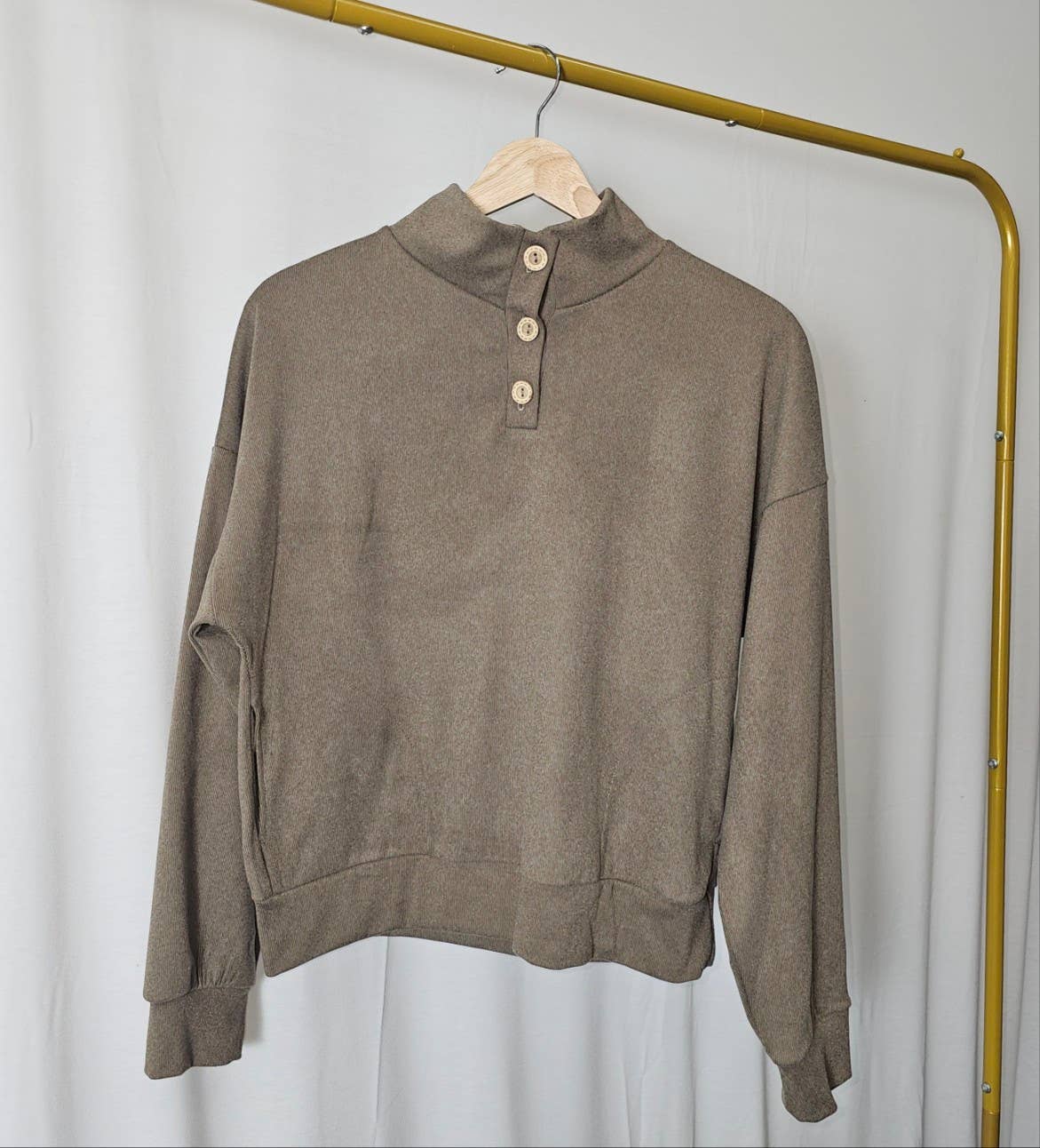 BOMBOM - Wholesale Sweatshirt - Women's - TL2016 QUARTER BUTTON PULLOVER11