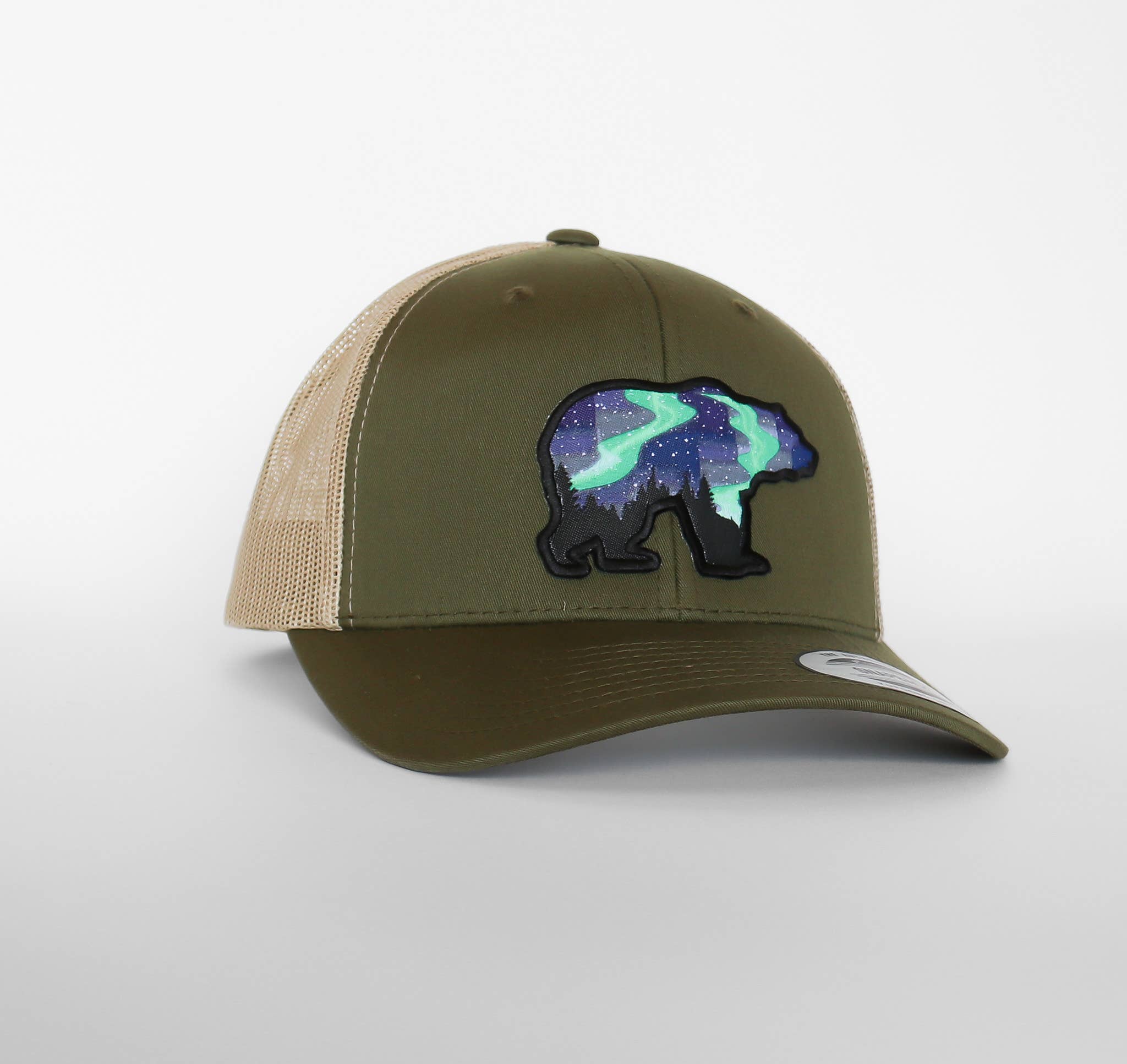 Squatchy - Wholesale Trucker Hat - Unisex - Northern Lights Grizzly Bear Trucker Hat2