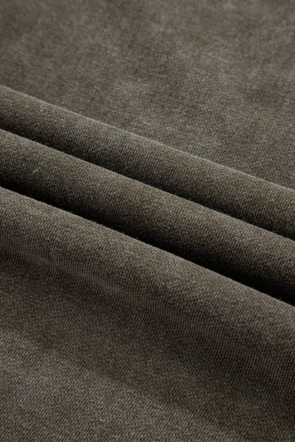 Suhkasana – Großhandel Sweatshirt – Damen – Spitzen-Patchwork-Sweatshirt mit Kerbkragen und Mineralwaschung11