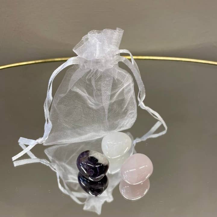 ByBazz - Wholesale Spiritual Stone/Crystal - Gouden Driehoek Mini; Amethist, Bergkristal en Rozenkwarts3