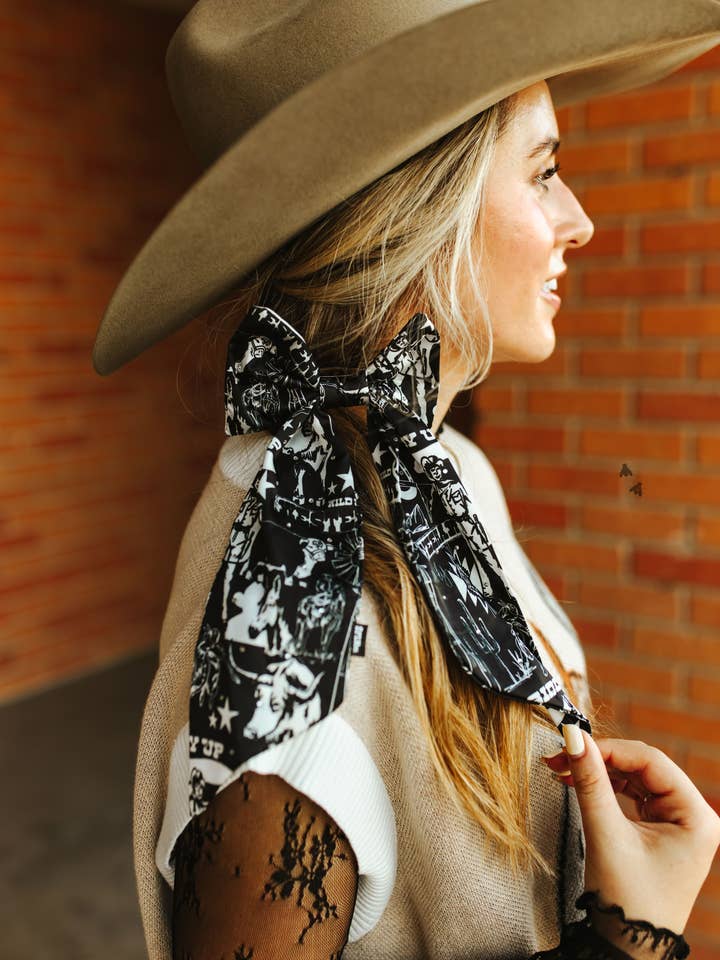 2 Fly Co - Wholesale Screen Printed T-Shirt - Women's - WESTERN PREP BOW *TEJAS THINGS