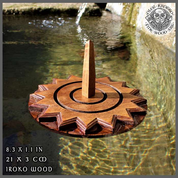 BUSSOLA VICHINGA. Replica funzionale di un antico manufatto. per la vendita all'ingrosso da parte di Forged In Wood