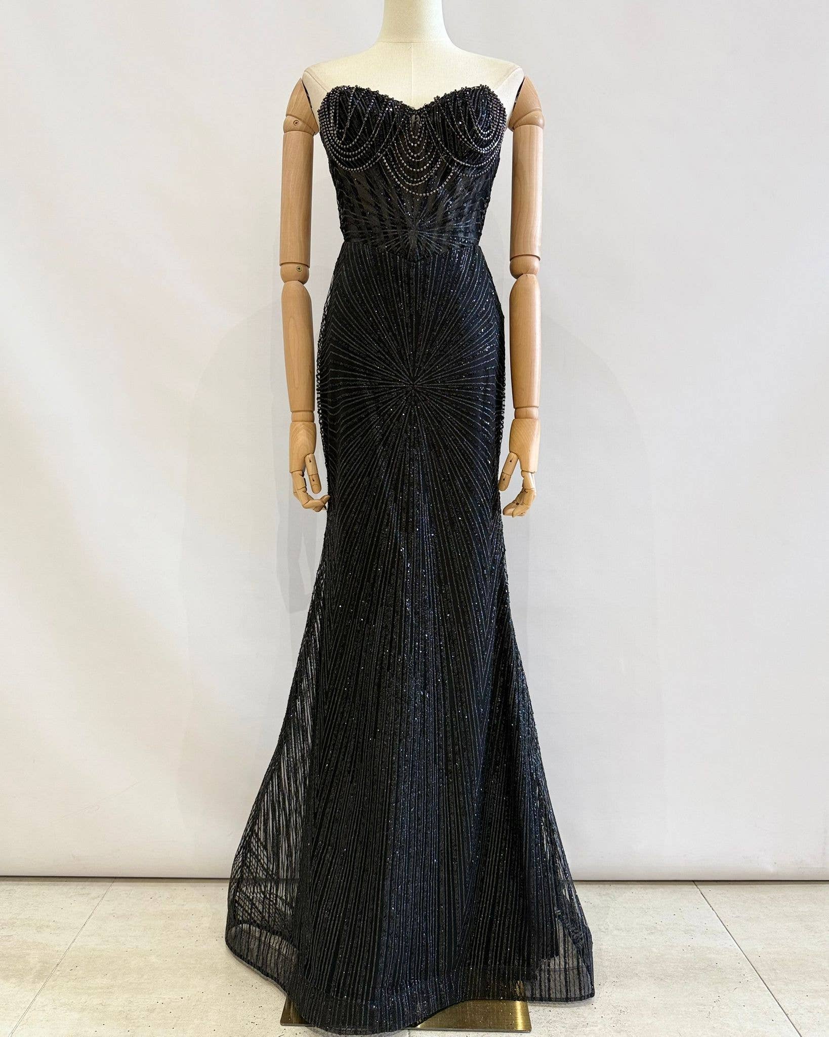 Invitadissimas - Wholesale Gown - Women's - Long dress with glitter 8351220