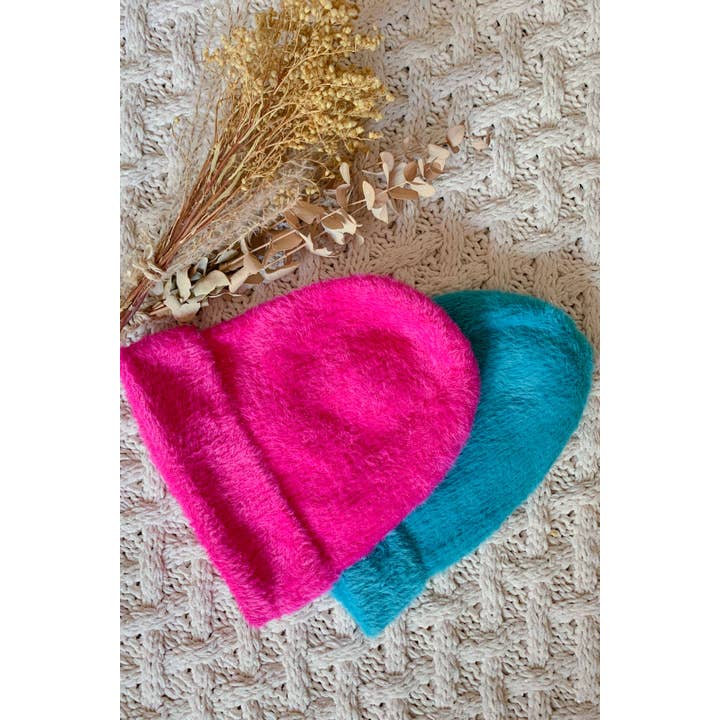 AMOLI - Wholesale Beanie - Women's - Soft Warm Ribbed Fuzzy Faux Angora Beanie7