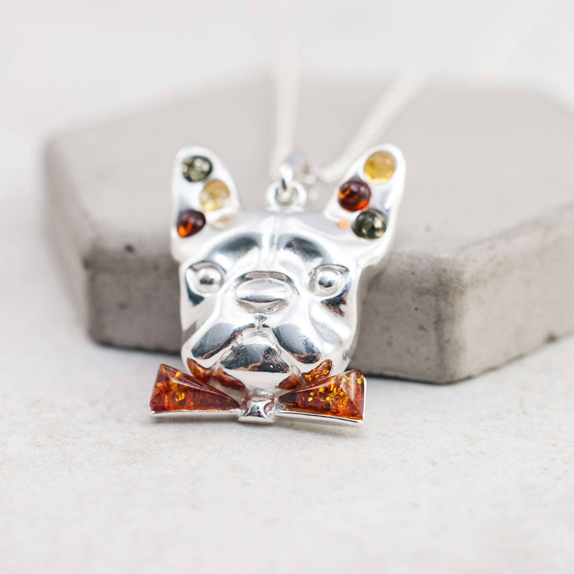 Marcin Waryszak – wholesale Pendant/charm necklace – Baltic Amber French Bulldog Pendant Necklace Silver Frenchie2