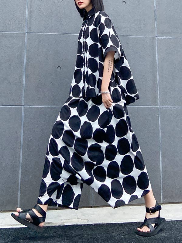 Zweiteiliges Set aus Hemden mit Fledermausärmeln und geknöpften Tupfen, Rundhalsausschnitt, Oberteil mit elastischen Taschen, Haremshosen, Hosenunterteil für den Großhandel von StyleGalX