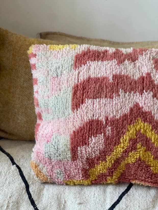 NOMAD BY LIV - Wholesale Throw Pillow Cover - Handmade Boujad Cushion cover soft color – 60 x 40 cm, wool9