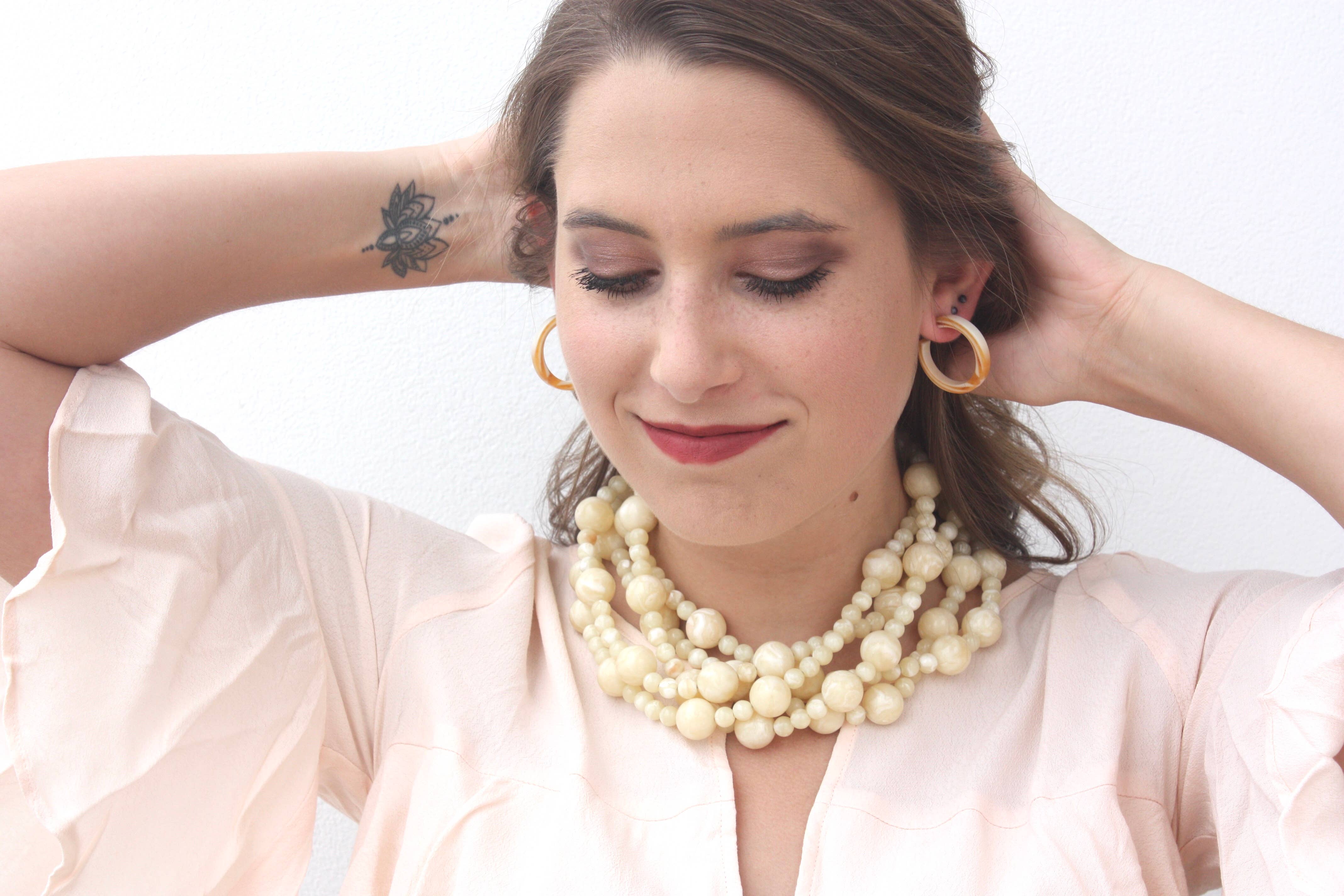 Leetie Lovendale - Wholesale Hoop Earrings - Tortoise & Ivory Marbled PinUp Lucite Hoop Earrings7