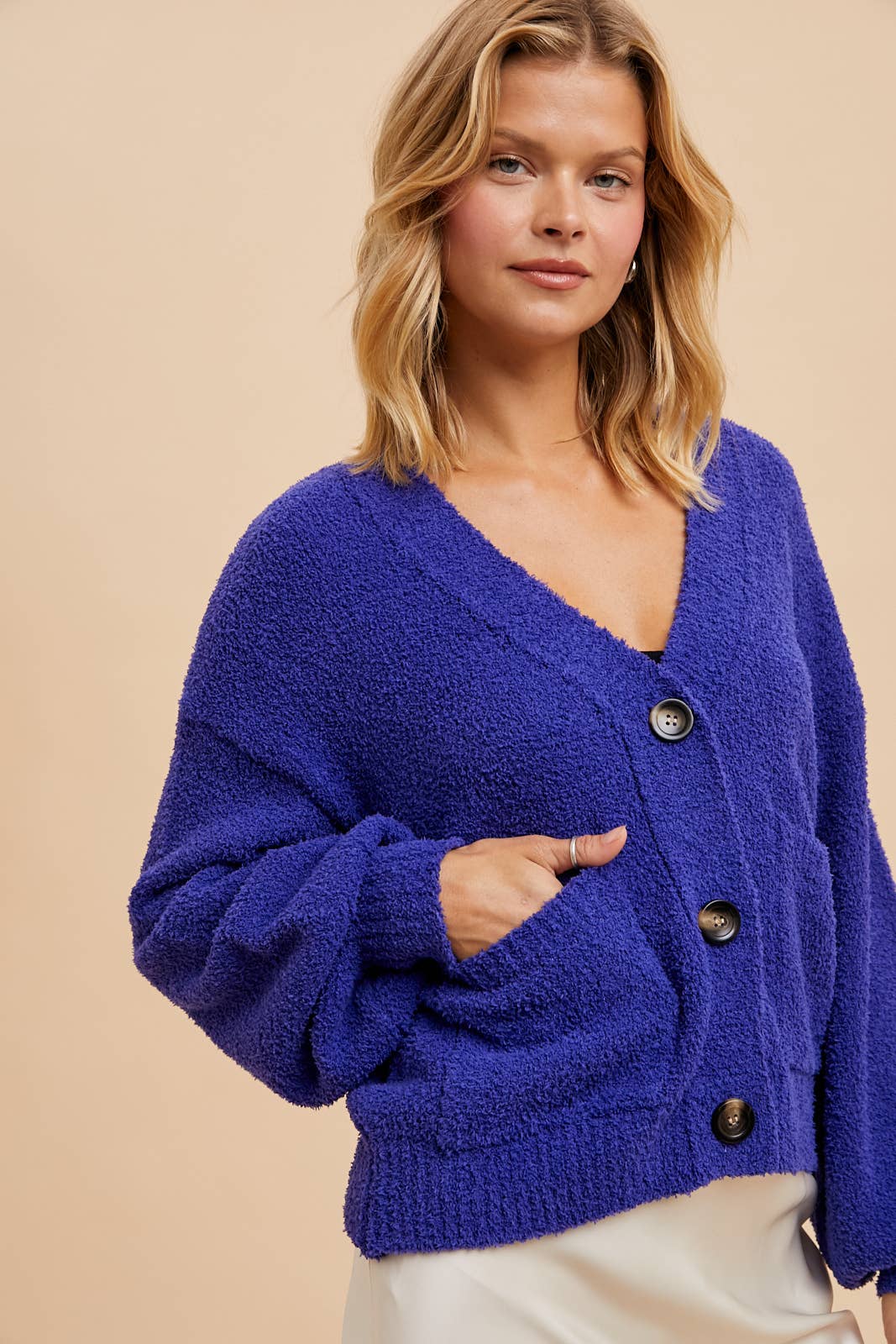 In Loom – Cardigan - Mulher por atacado – Cardigã Cropped Confortável de Chenille0