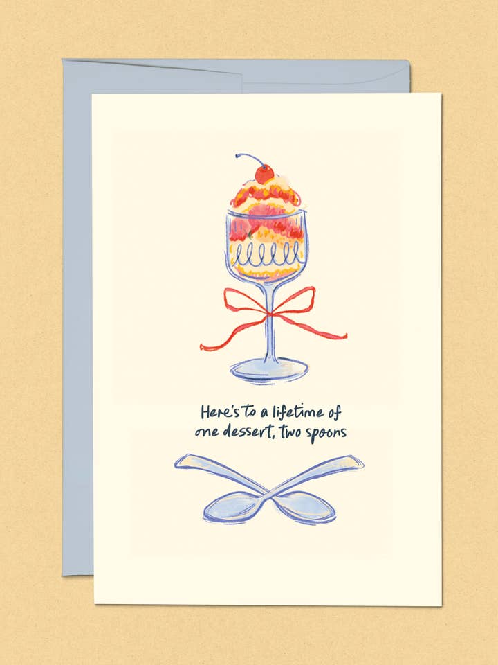 Ecco a una vita di un dessert, due cucchiai. per la vendita all'ingrosso da parte di Pebbles and Company