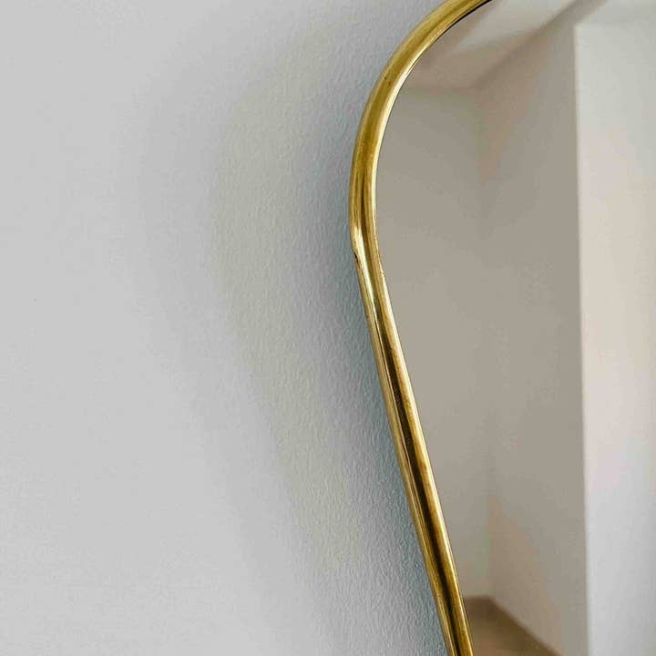 Palmeraies - Wholesale Wall Mirror - Antique Brass Mirror - Italian Shield Brass Frame Mirror