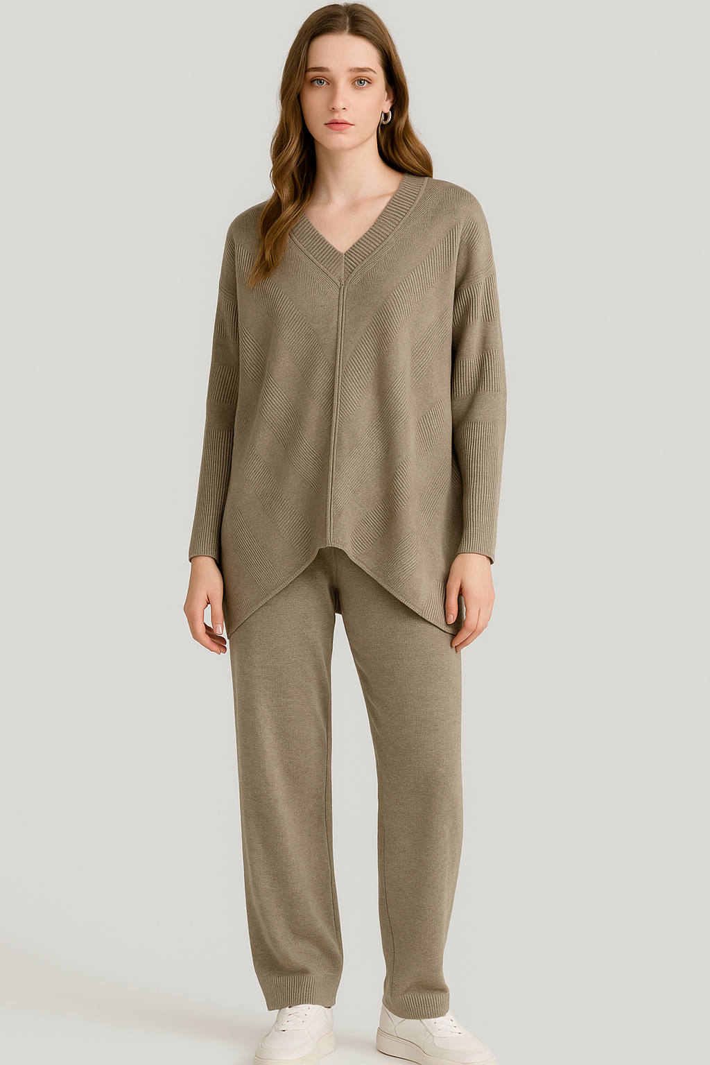 Lucy Sparks – Conjunto de top e calça (roupa NÃO Casual) - Mulher por atacado – Conjunto oversized de malha com gola V canelada e calças3