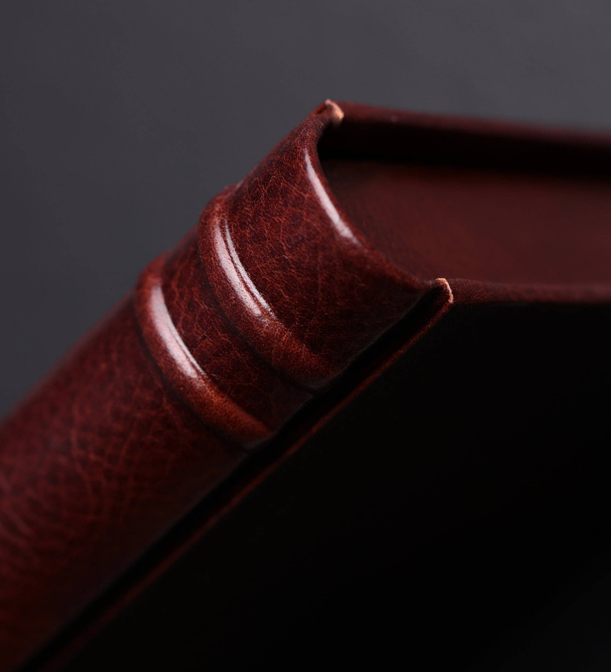 Time Resistance - Wholesale Humidor/Cigar Accessory - Leather Cigar Box, Cigar Case - Howards End10