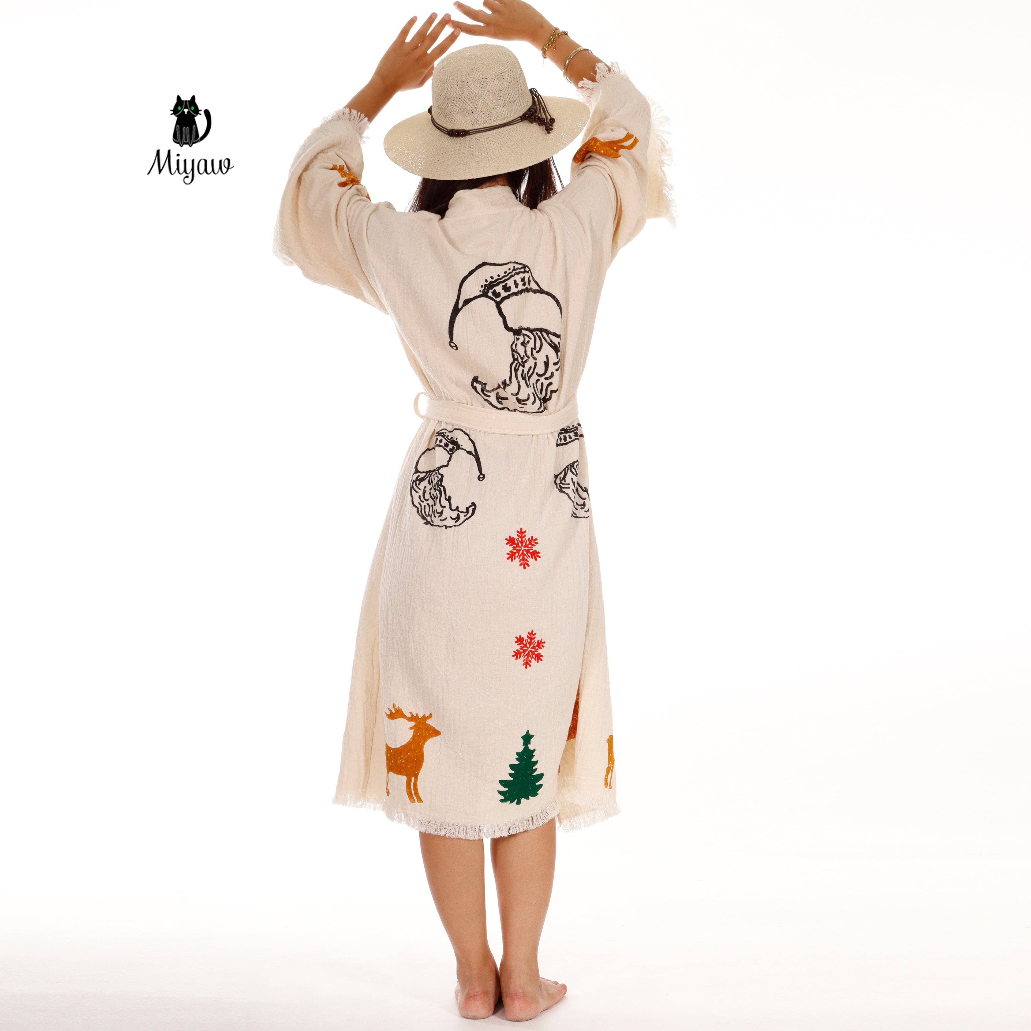 Beige Bata Kimono de Papá Noel Árbol de Navidad – Regalo para las Fiestas de 2025 de venta al por mayor en Faire7