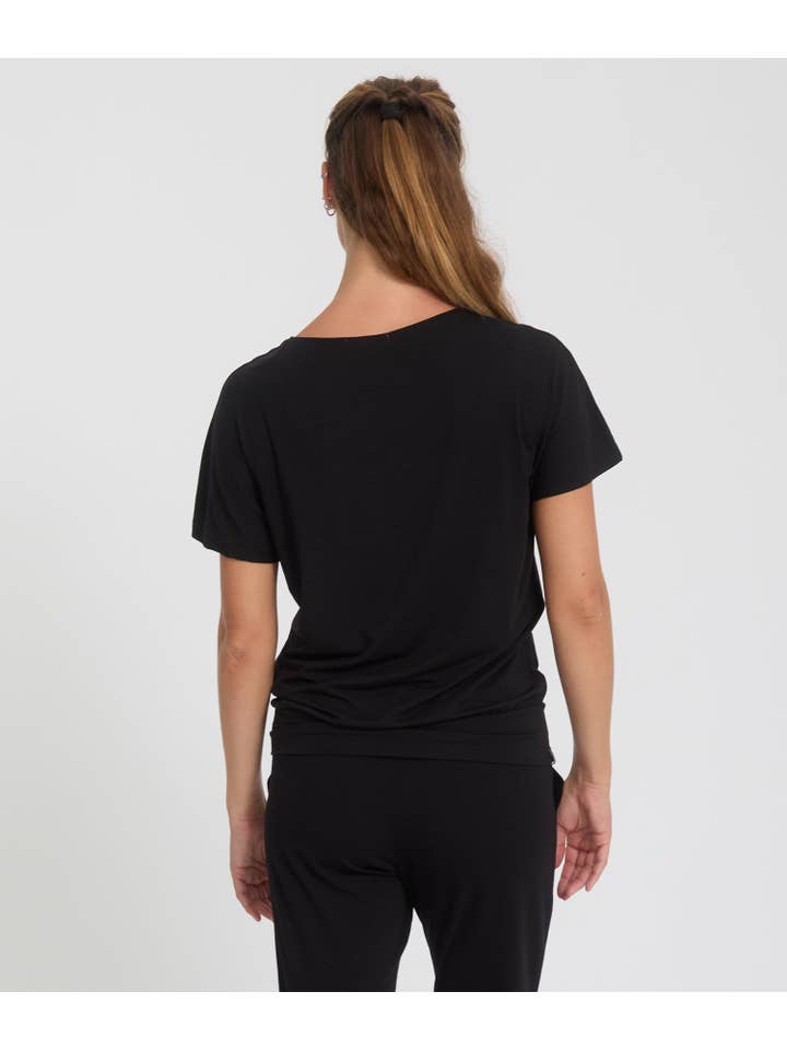Yoga Searcher - Wholesale T-Shirt - Women's - MEDE - Lyocell T-shirt2