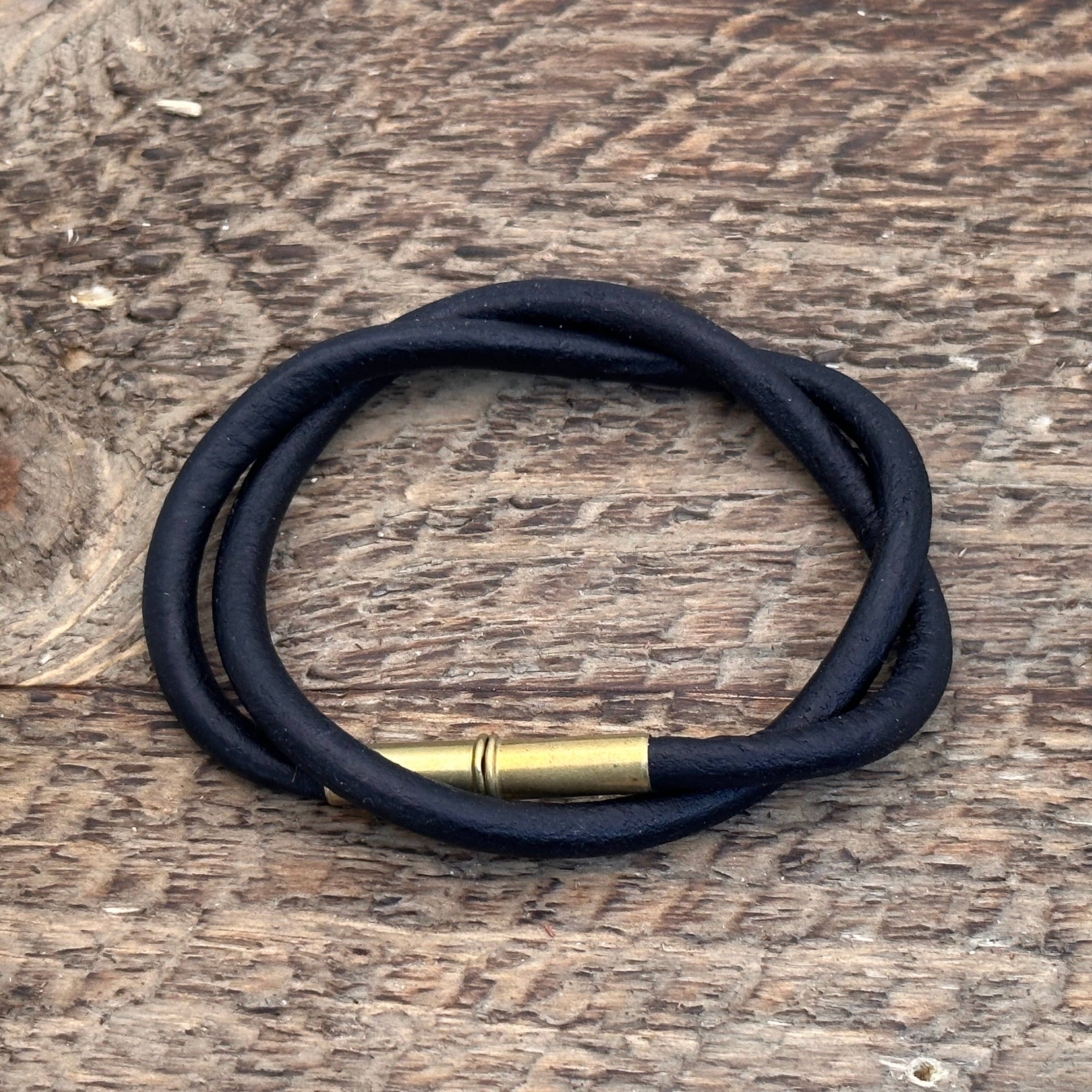 Tres Cuervos - Wholesale Bangle Bracelet - Flint Bracelet0