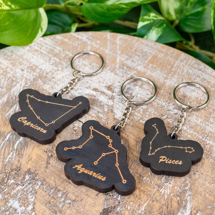 Portachiavi Zodiac. per la vendita all'ingrosso da parte di Down To Earth