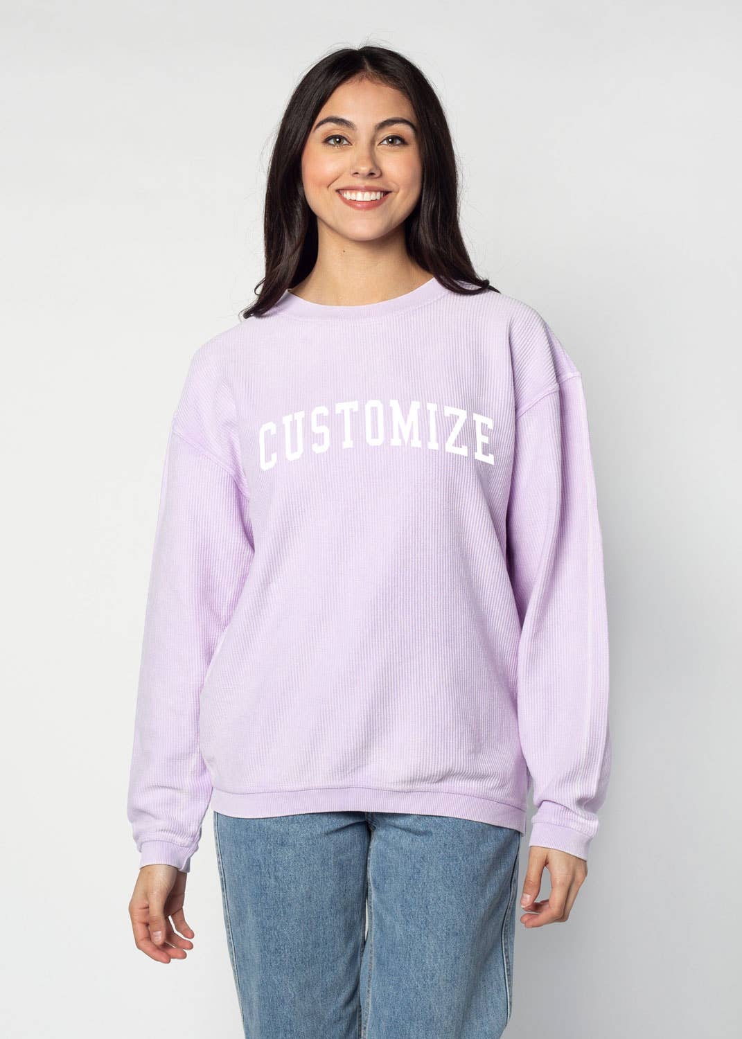 chicka-d – Großhandel Sweatshirt mit Grafikdruck – Damen – Die originale Custom Graphic Corded Crew, Collegiate Arc25