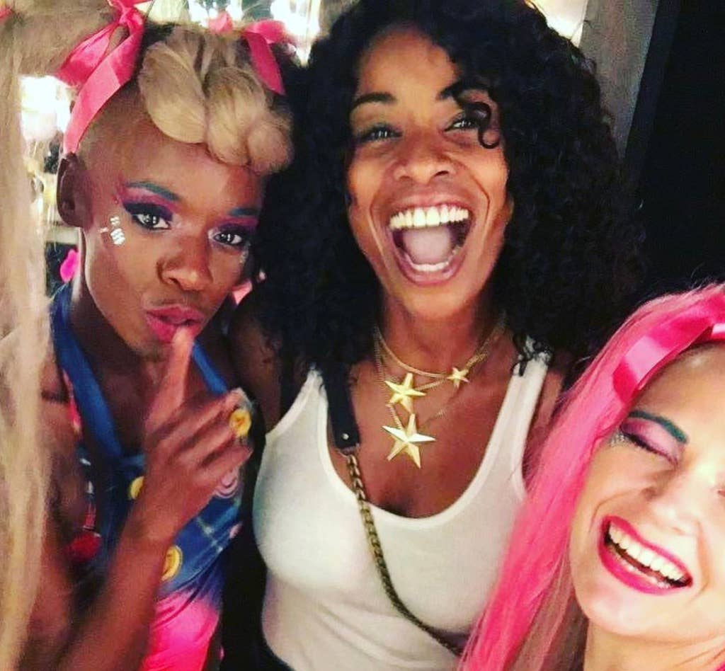 TOVA - Wholesale Pendant/Charm Necklace - Brazil 3 Star9