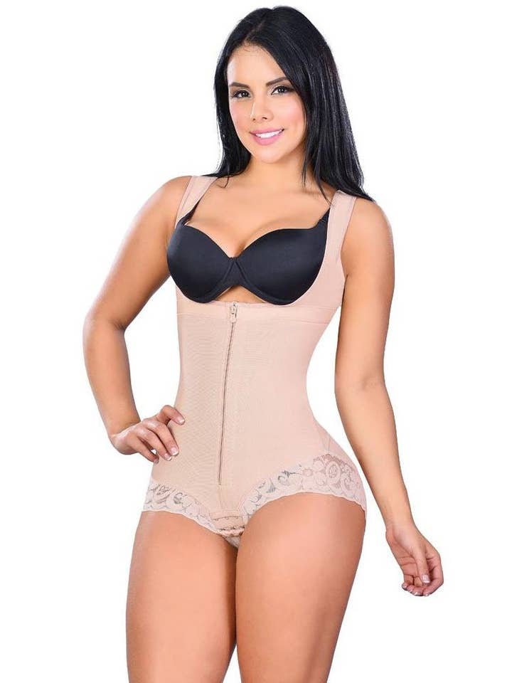 VividLux - Wholesale Shapewear – Women's - High Back Thick Straps Body Shaper compression Panty- High Compression Line Ref21023