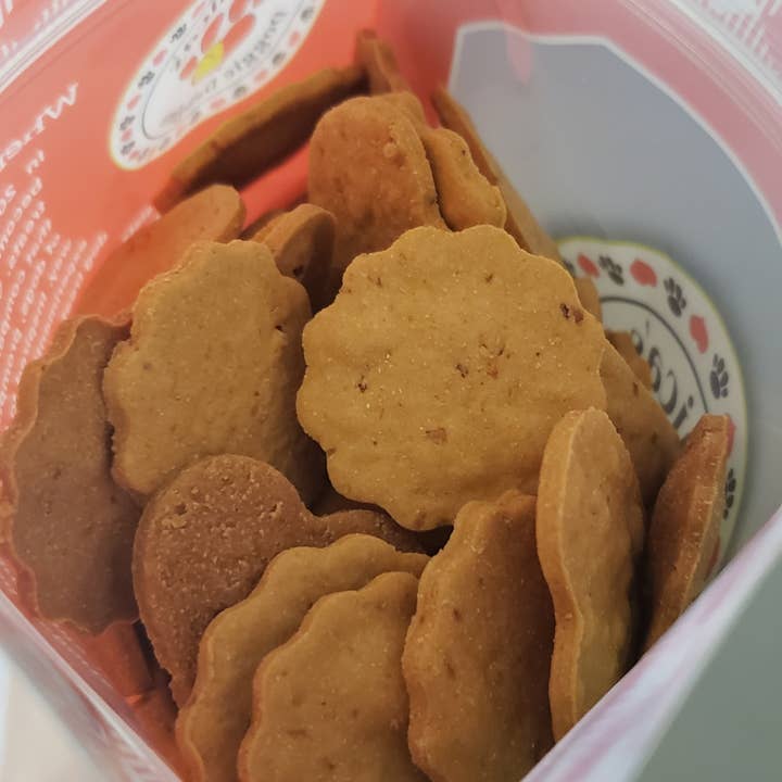 Veronica's Doggie Delights - Wholesale Pet Treats - Dog - Shakin' Peanut Butter Bacon7