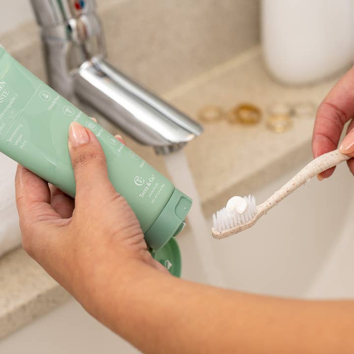 Terra & Co. - Wholesale Toothpaste - NEW Gentle Green Toothpaste3