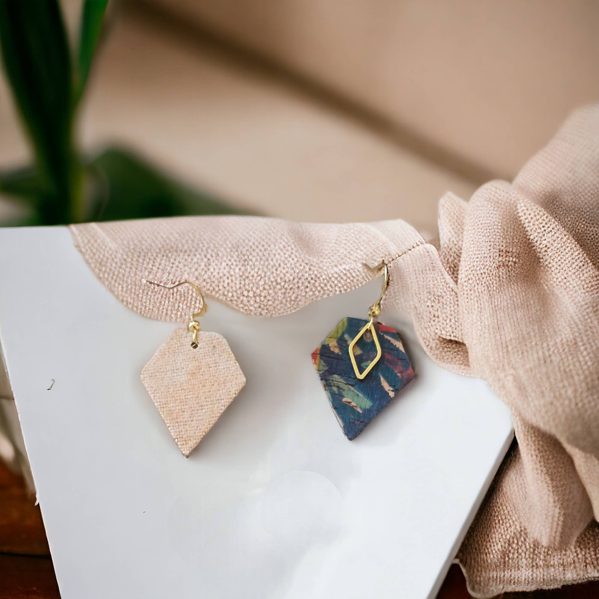 Karmyliege - Wholesale Dangle Earrings - Alice earrings1