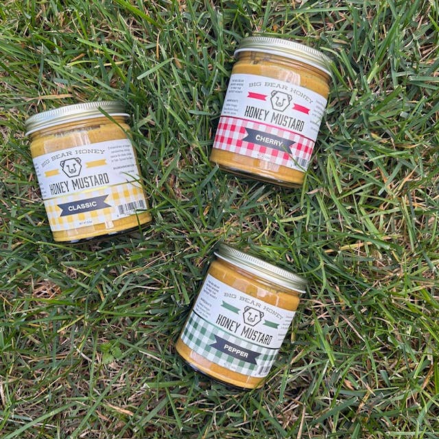 Big Bear Honey - Wholesale Mustard - Pepper Honey Mustard - 9.5 oz
1