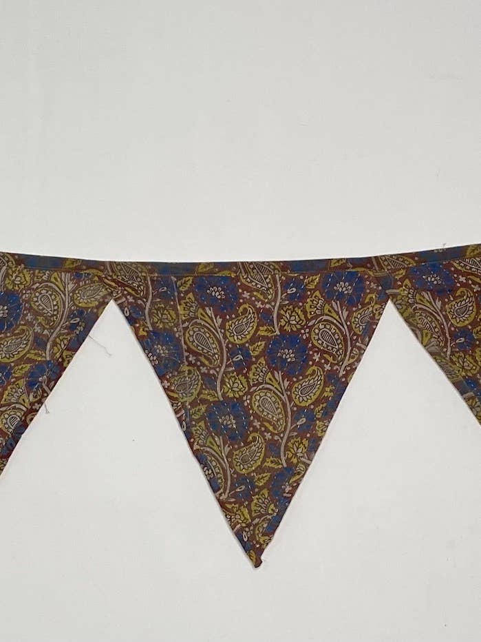 Sari Bunting Banner- large triangle for wholesale by ReMade India