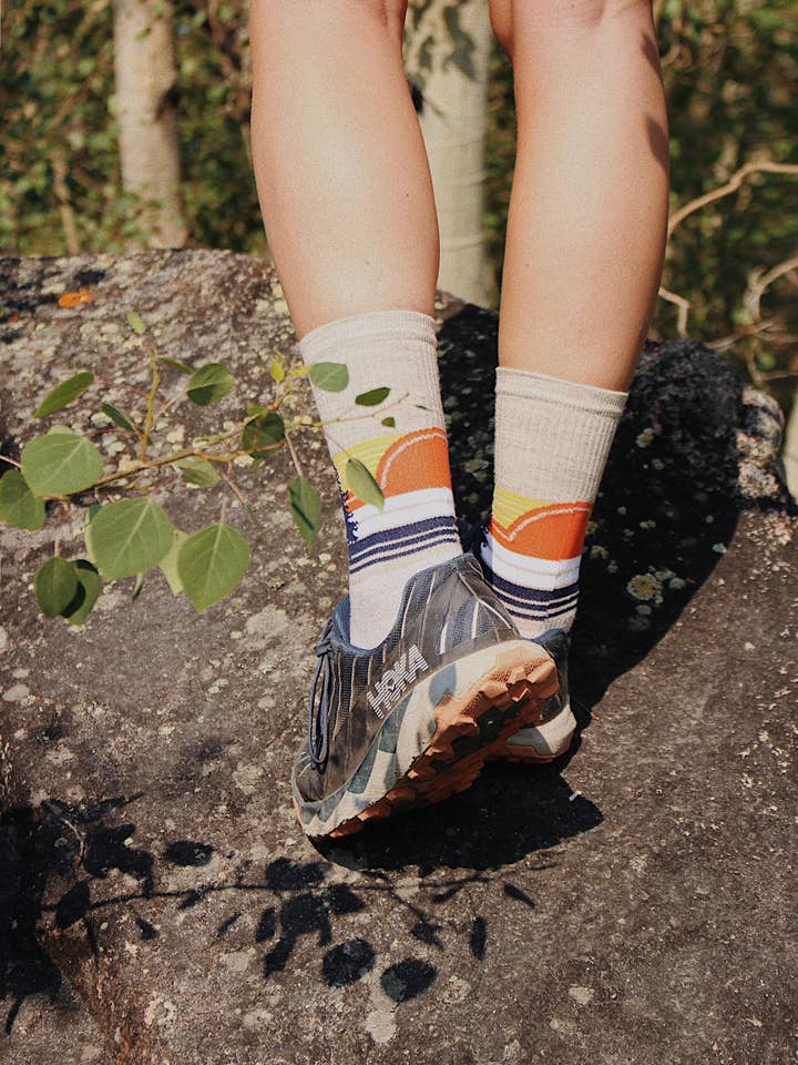 Akinz - Wholesale Socks - Unisex - Sundowner Performance Wool Sock4