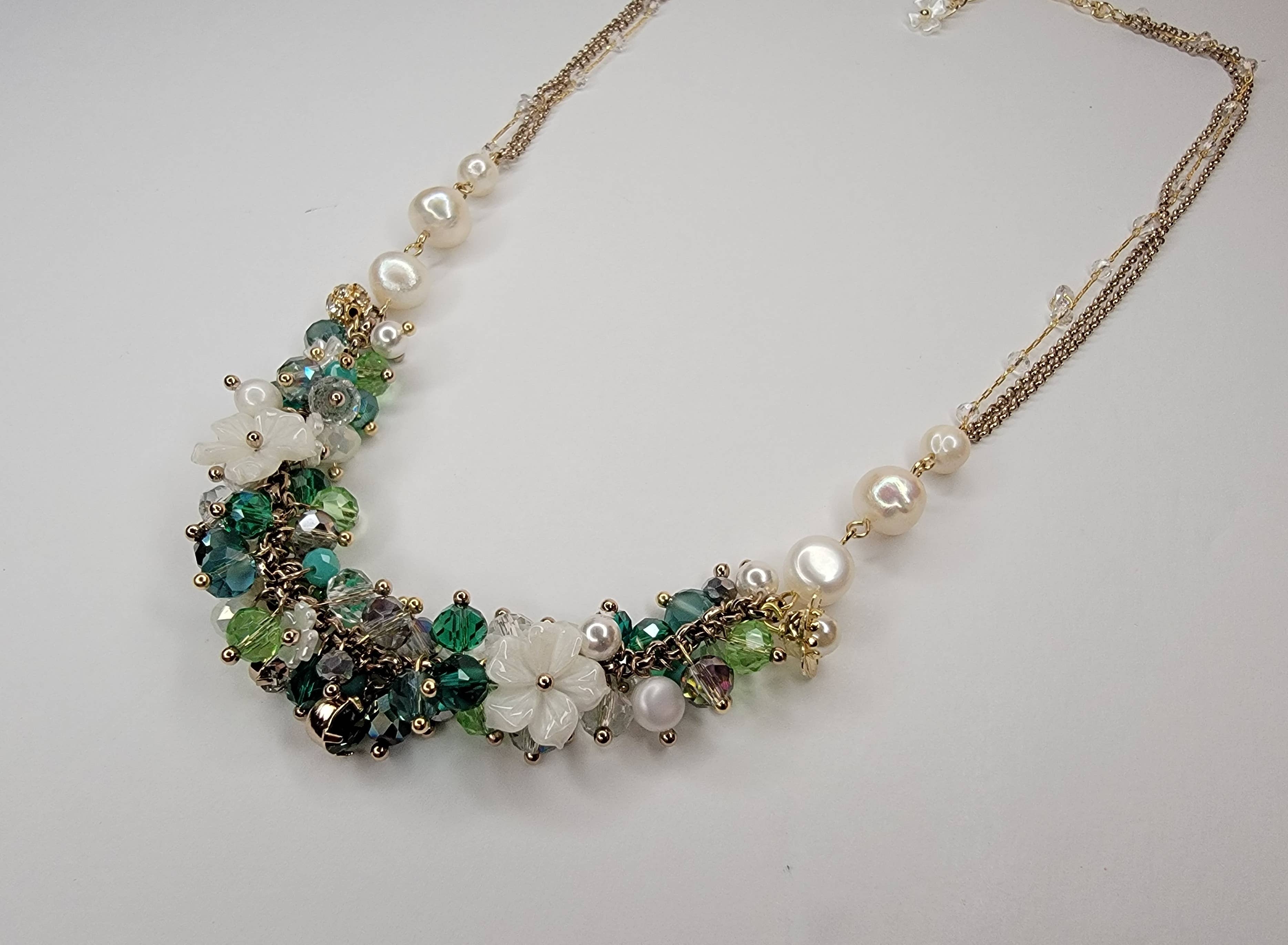 BETTYOH INC - Wholesale Beaded/Pearl Necklace - Handmade Floral Delicately Crafted Pearl Necklace10