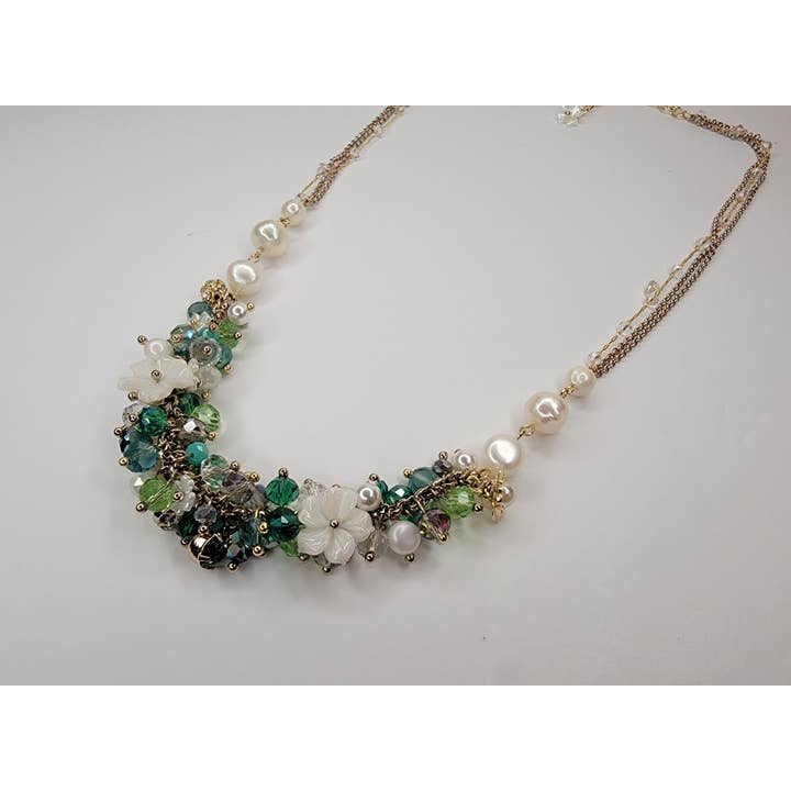 BETTYOH INC - Wholesale Beaded/Pearl Necklace - Handmade Floral Delicately Crafted Pearl Necklace10