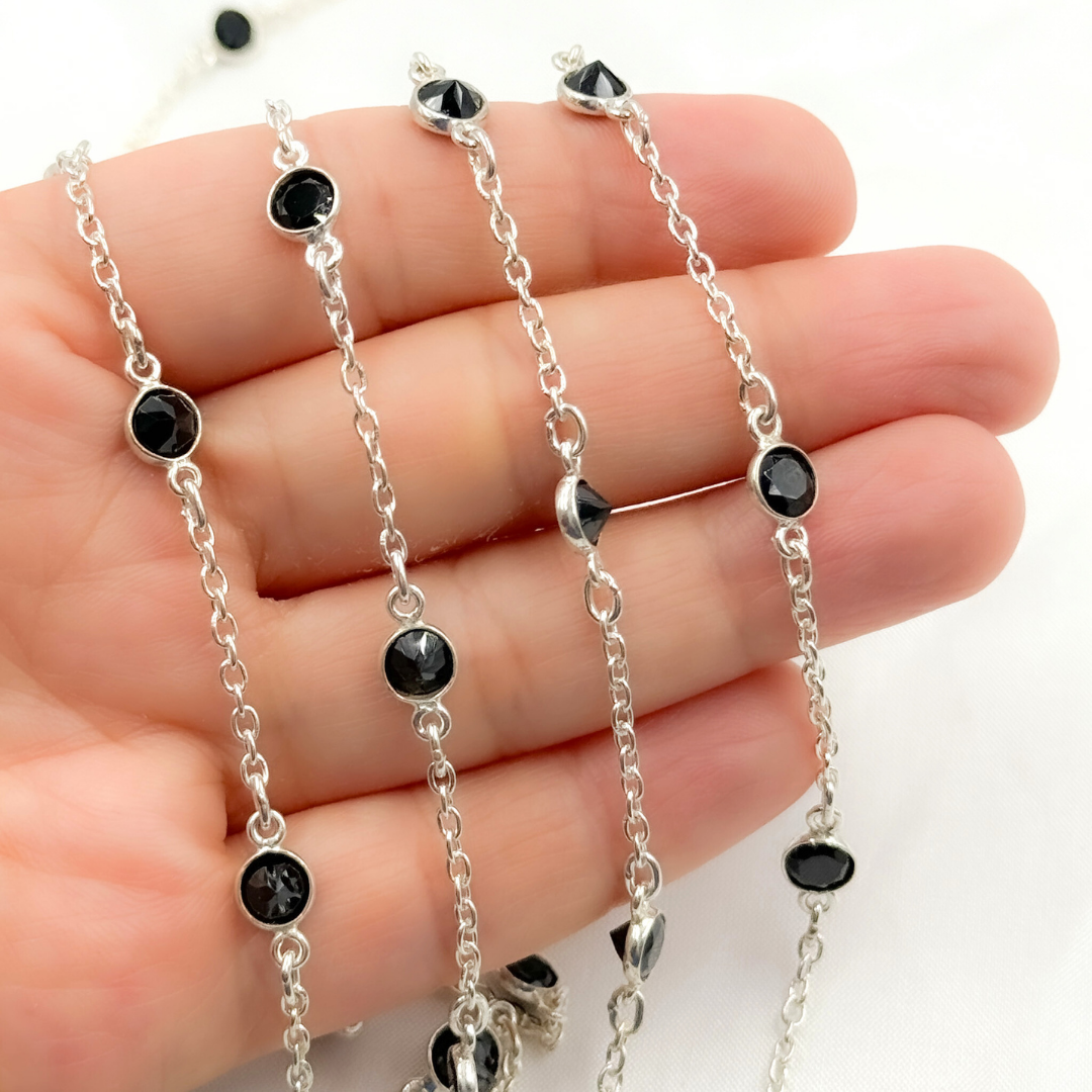 Tresor Jewelry Inc. - Wholesale Link & Chain Necklace - Black Spinel Round Shape Bezel 925 Sterling Silver Connected Wire Chain. BSP133