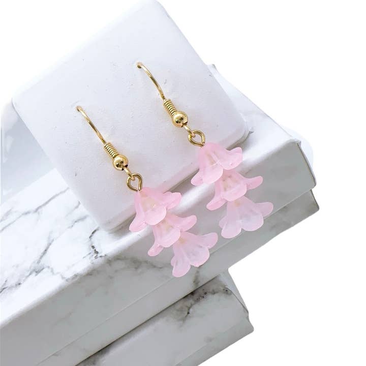 Anela's Jewelry - Wholesale Dangle Earrings - Puakenikeni Flower earring0