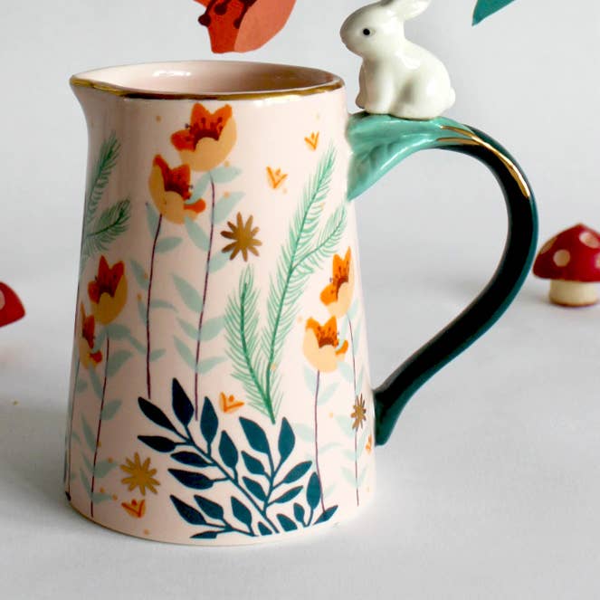 Carafe en forme de lapin Secret Garden pour la vente par House of Disaster