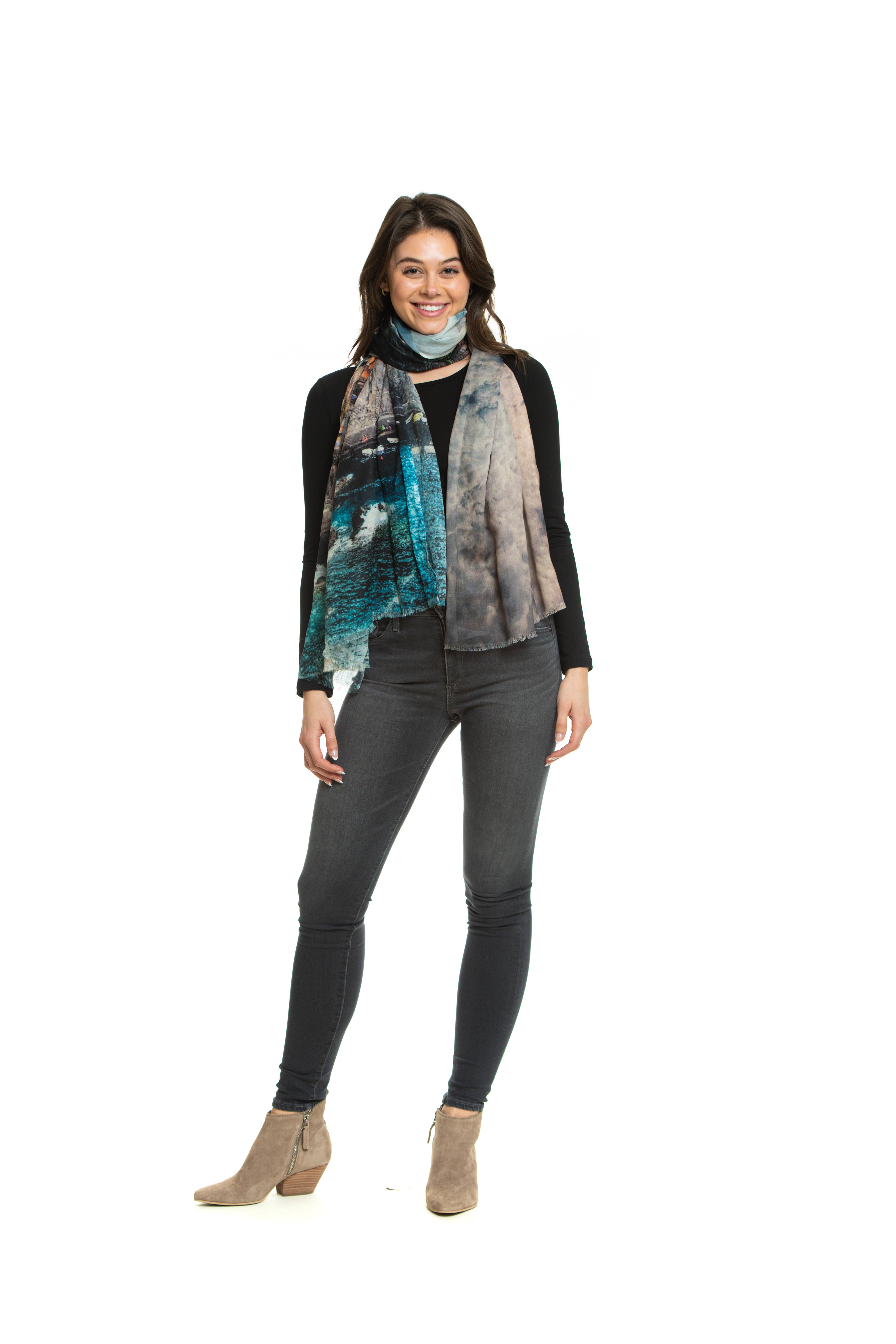 Tolani - Wholesale Scarf - Women's - Amalfi Cityscape Scarf