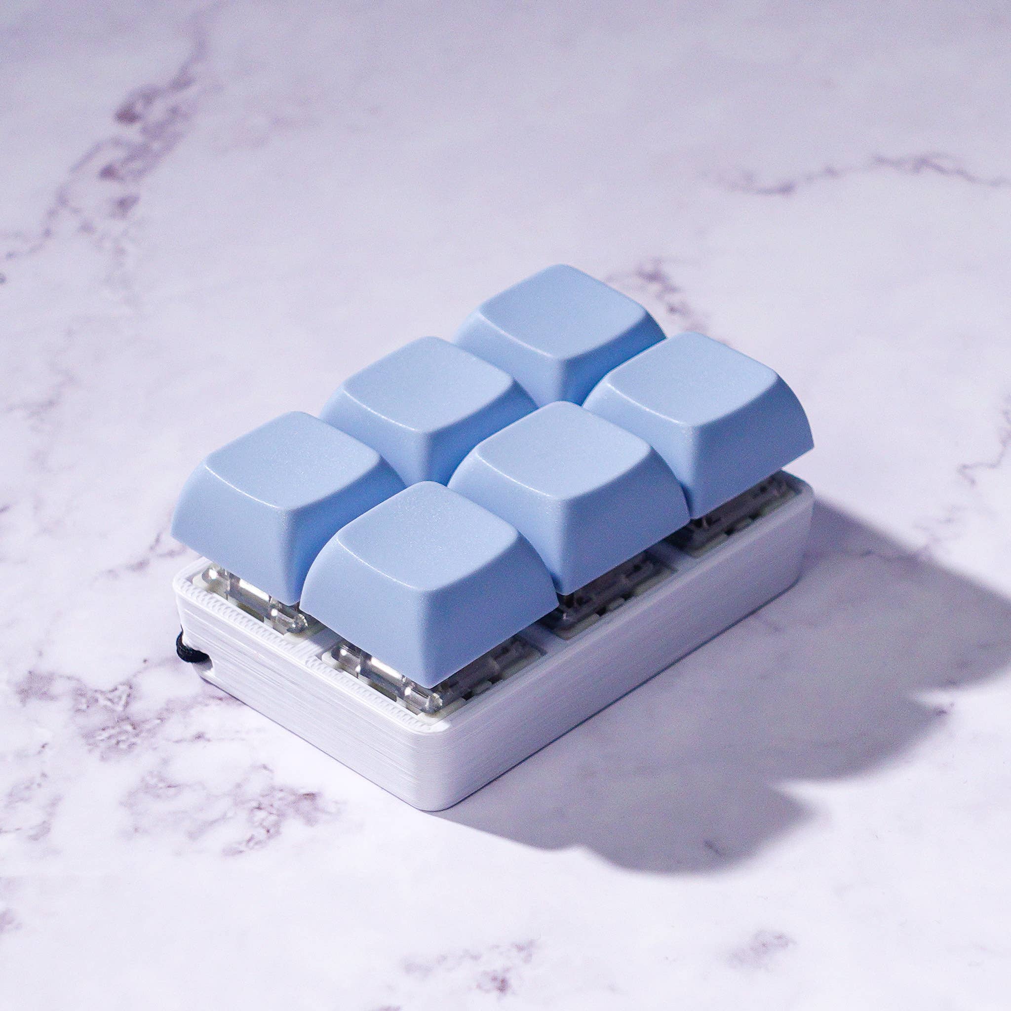 Strudel3D - Wholesale Fidget Toy - Kids - 6 Key Mechanical Keyboard Fidget Keychain2